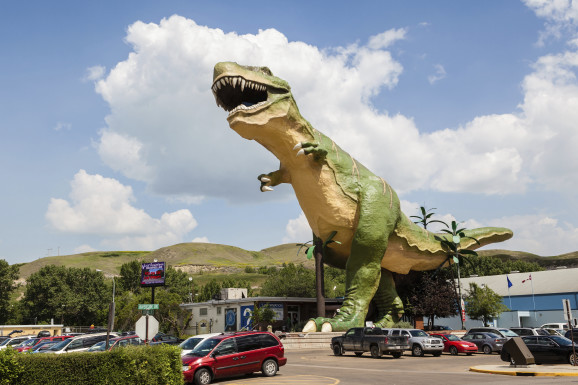Tyrannosaur: the world’s largest walk-through dinosaur