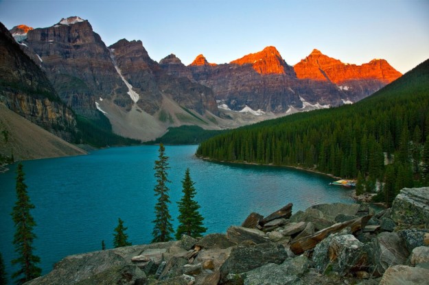 moraine-lake-sunrise-canada-photography - Mickey Shannon