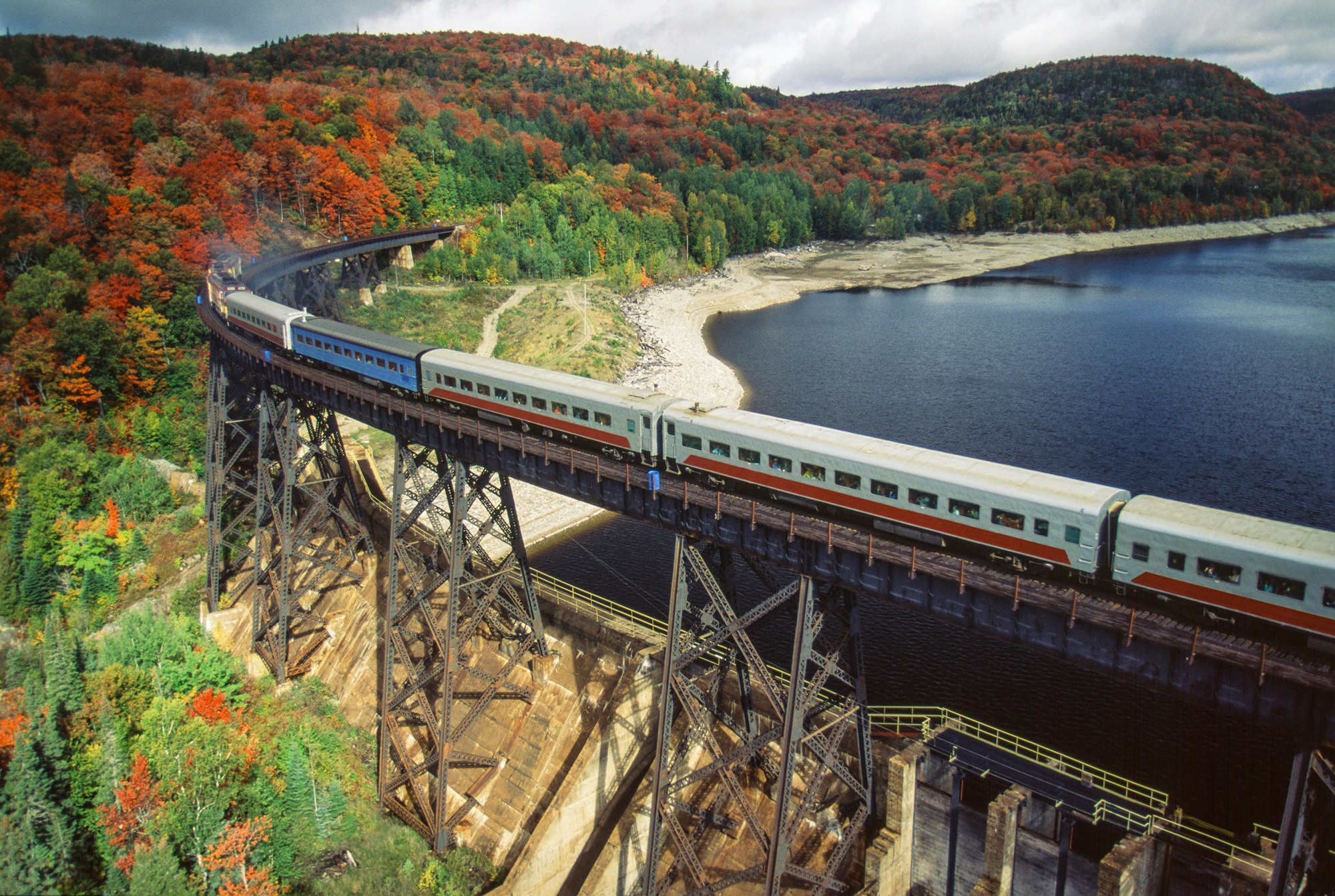 A train passing through Agawa Canyon