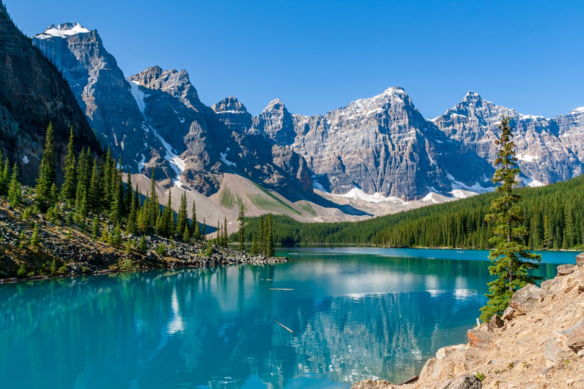 Moraine Lake in Banff National Park